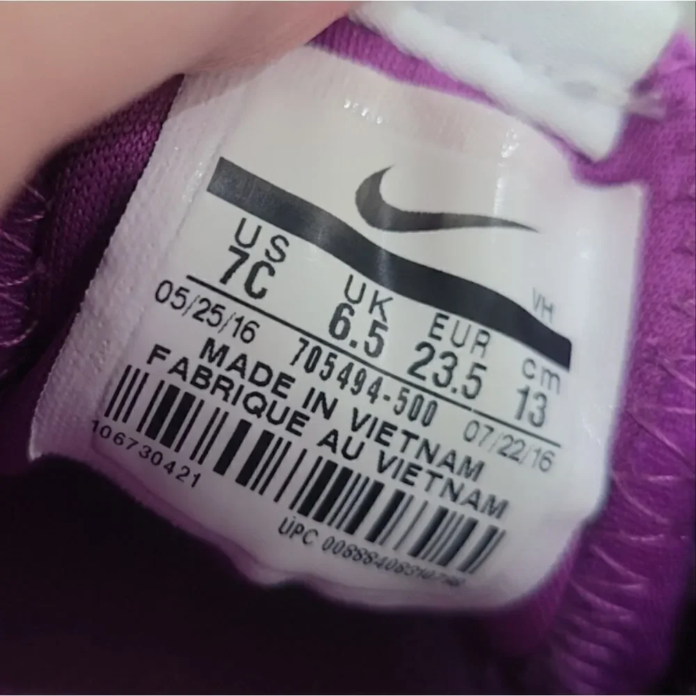 Nike purple kids shoes